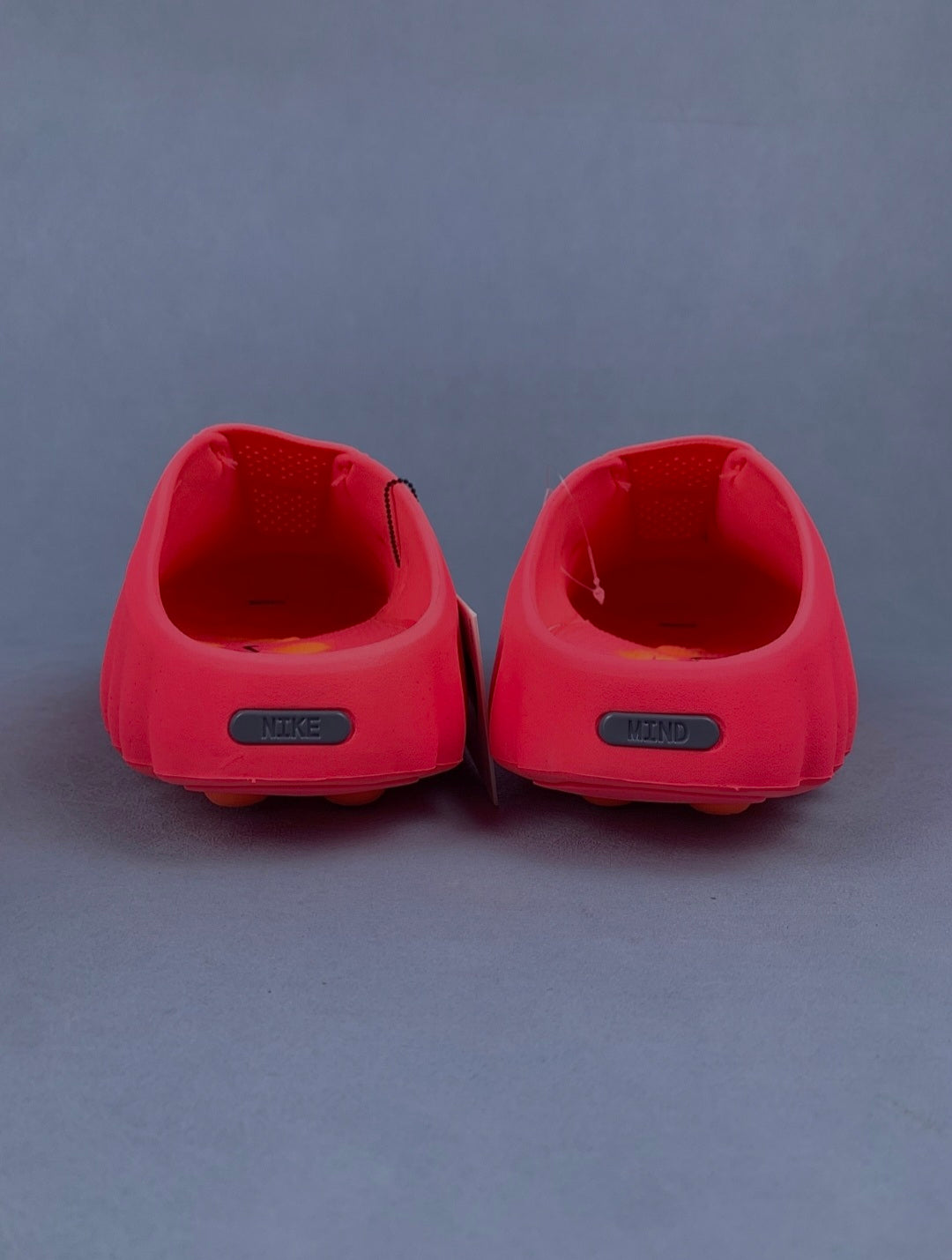 Nike Mind 001