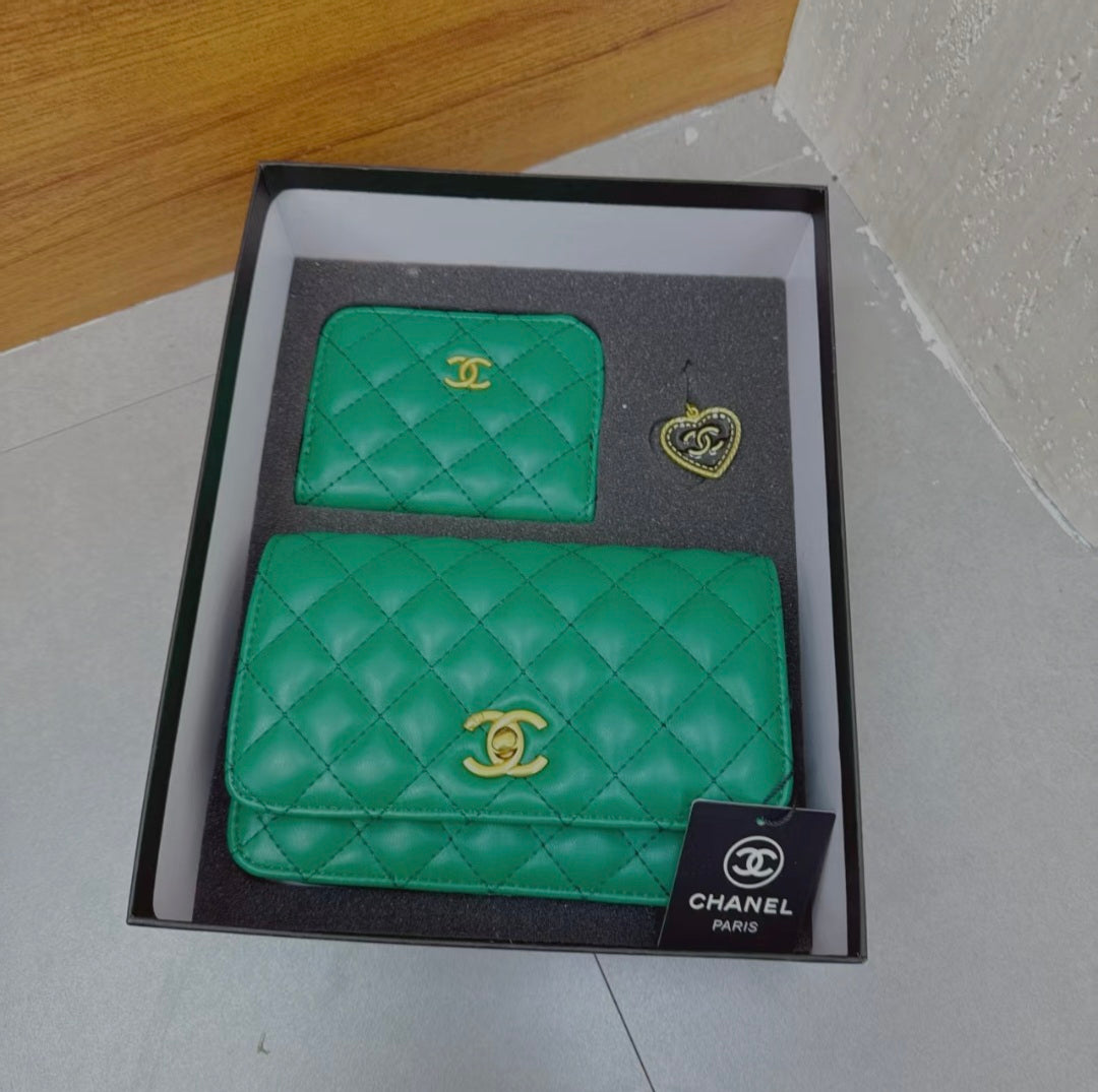 Ensemble sac et portefeuille Chanel