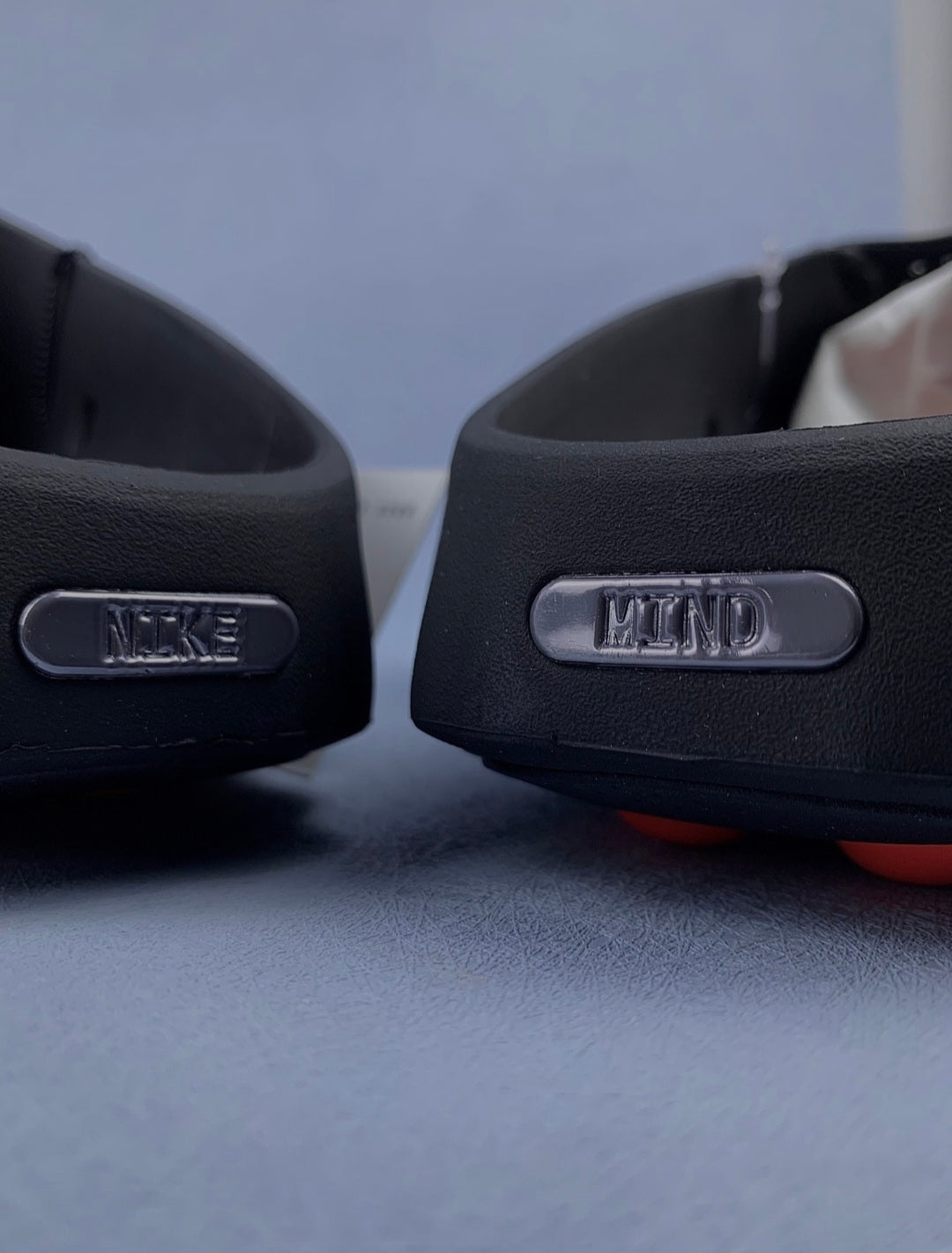 Nike Mind 001