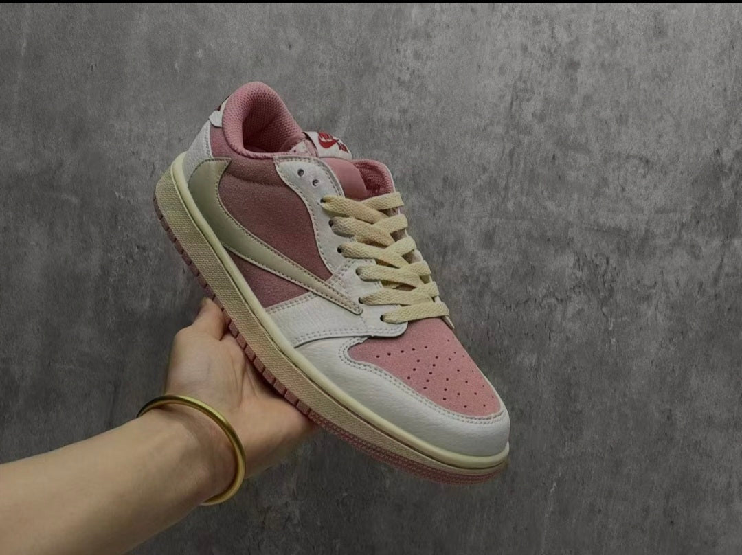 Air Jordan 1 Low
