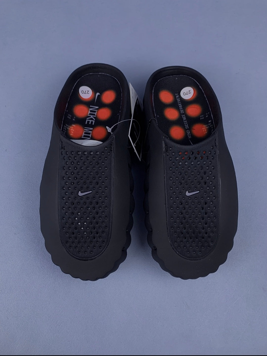 Nike Mind 001