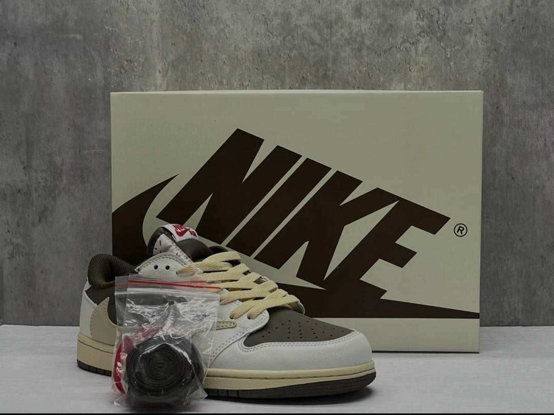 Air Jordan 1 Low