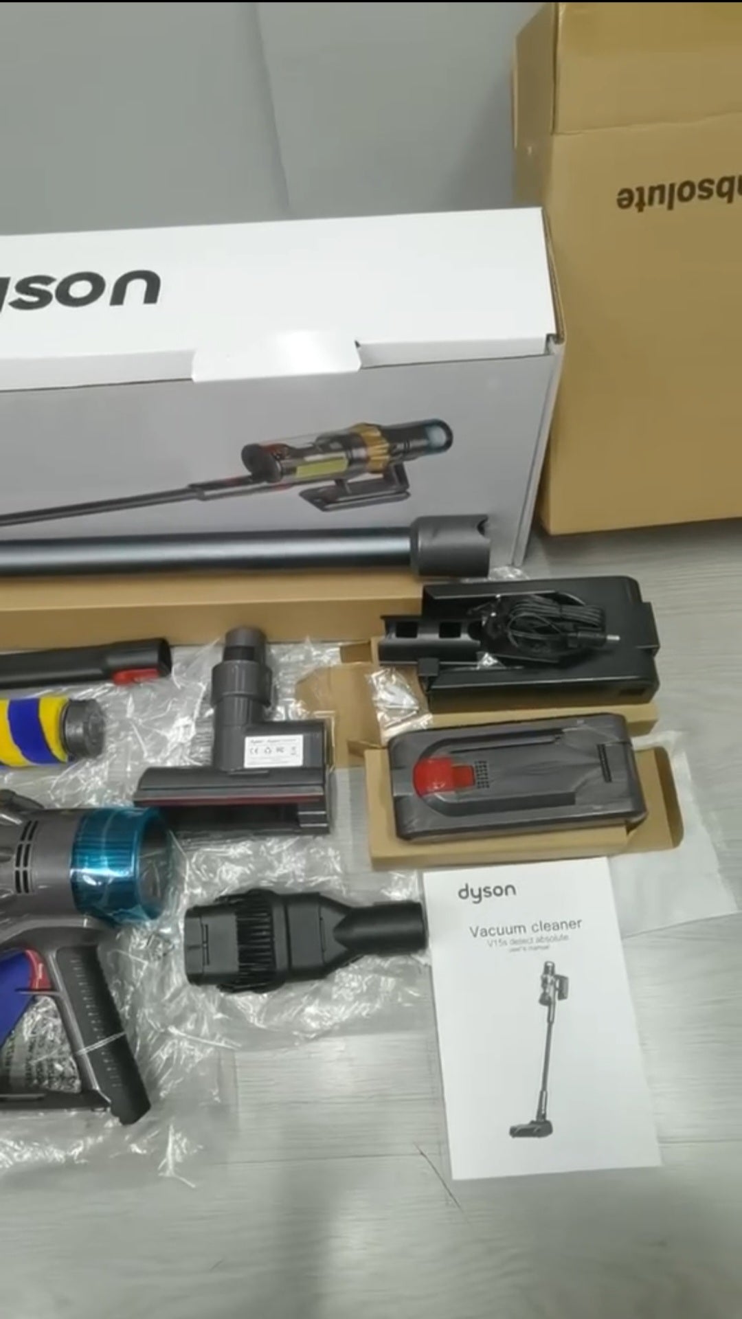 Dyson V15 Detect Absolute