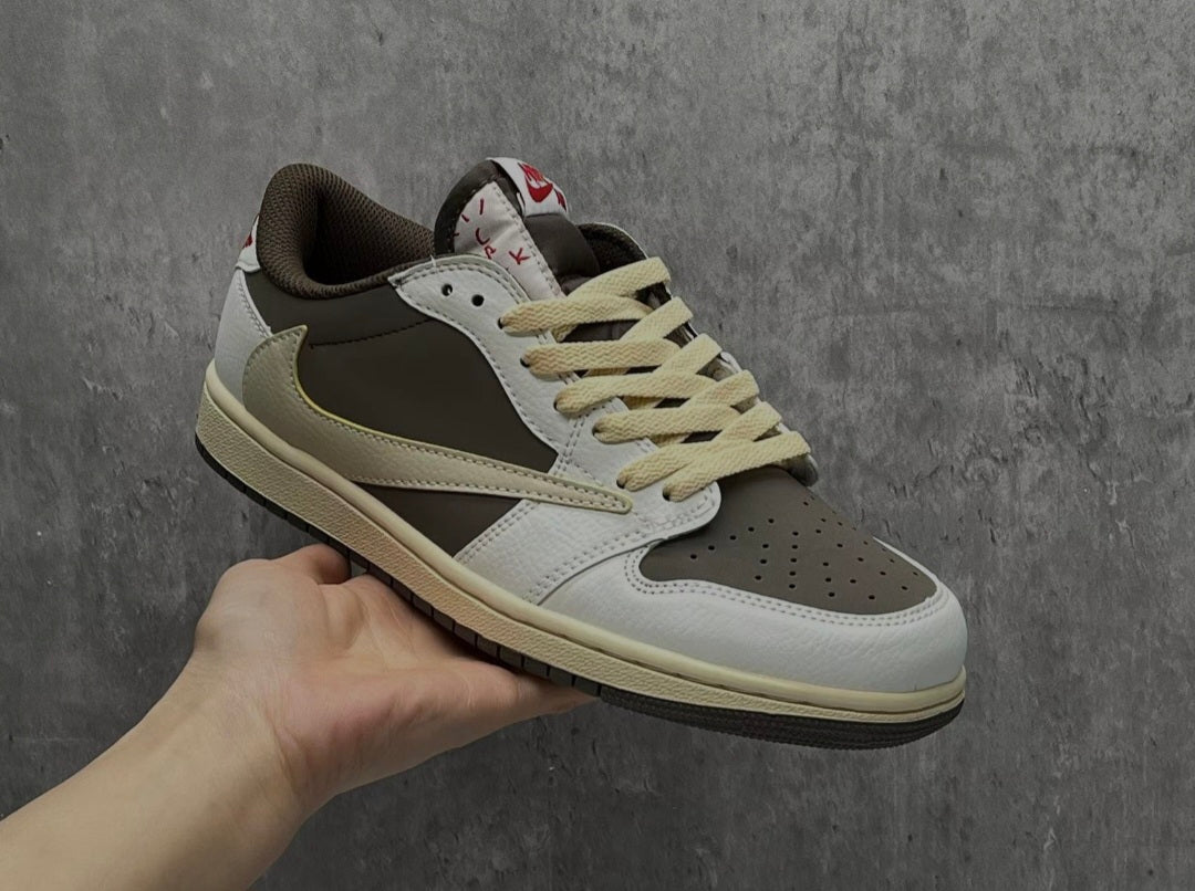 Air Jordan 1 Low