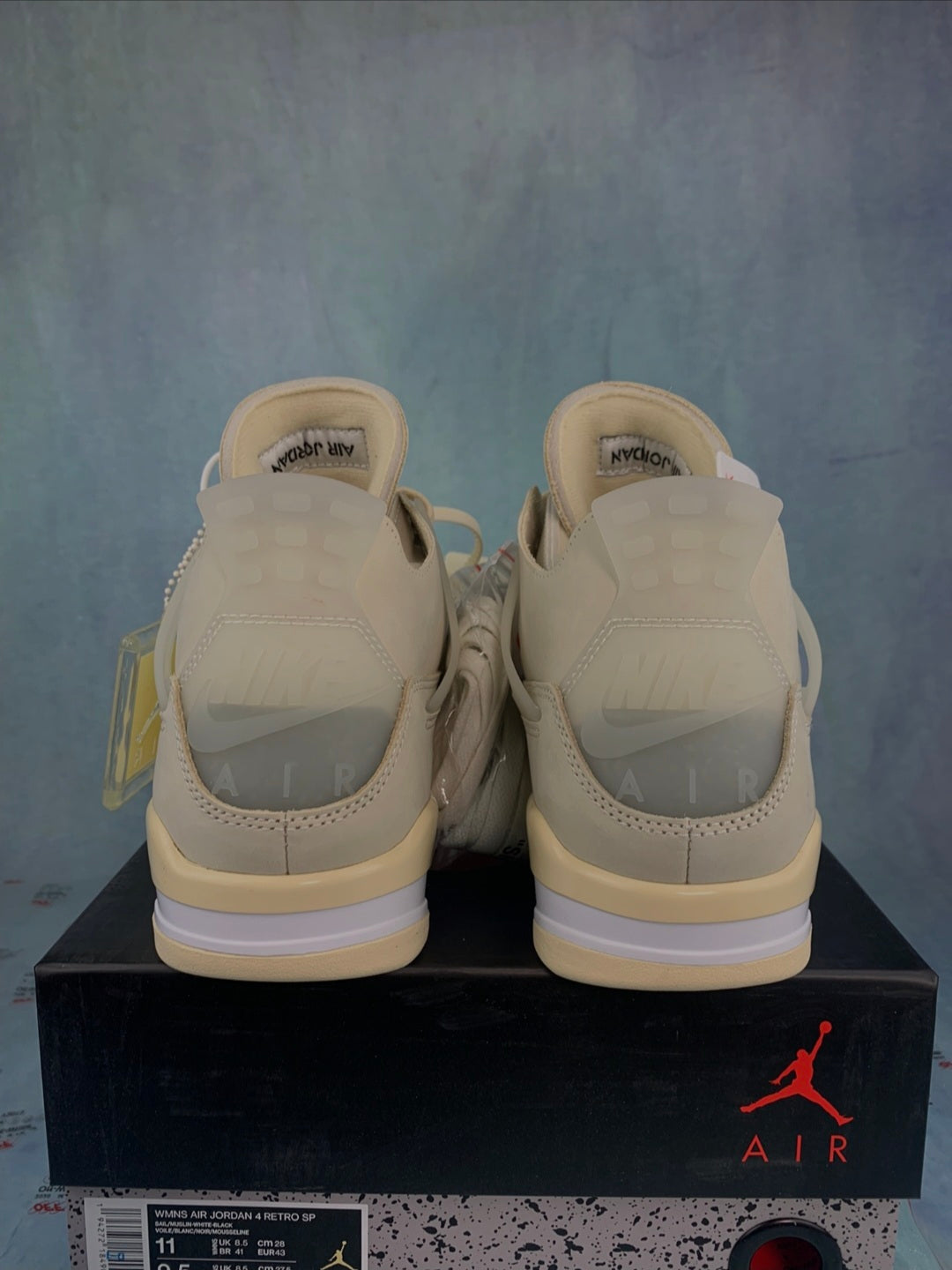 Jordan Retro 4