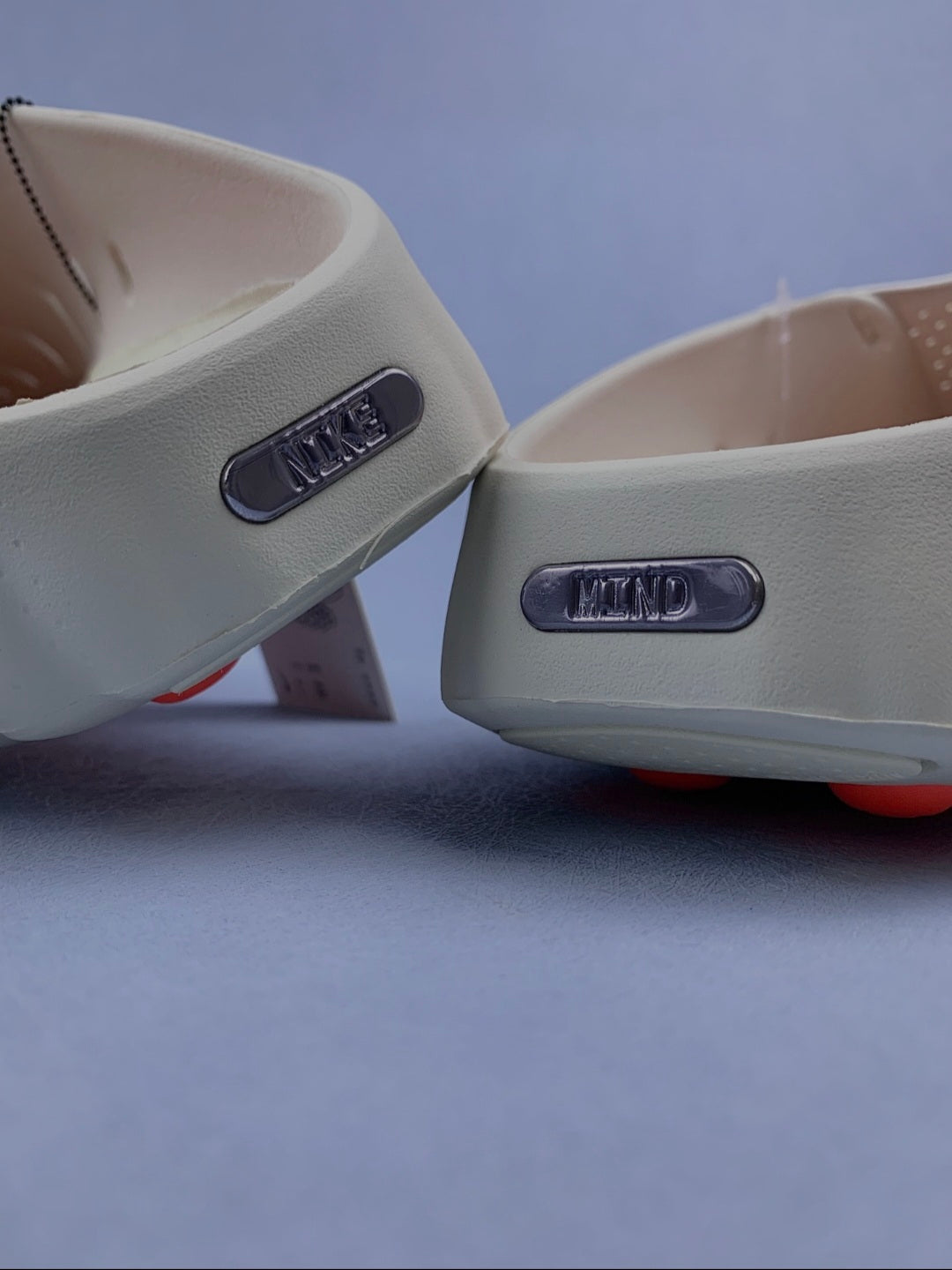 Nike Mind 001