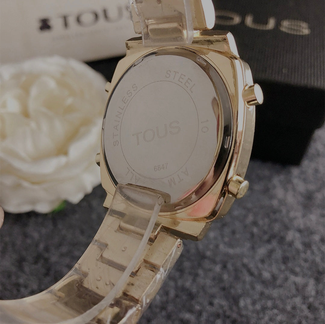 Montre Tous